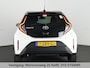 Toyota Aygo X 1.0 BLACK & WHITE SPECIAL EDITION GARANTIE 6-2033 CARPLAY NAVIGATIE.ADAPTIEVE CRUISE. SPECIAL EDITION PACK