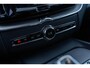 Volvo XC60 2.0 T8 Twin Engine AWD Inscription | Plug-in Hybrid (PHEV) | Navigatie | Adaptieve Cruise Control | Nappaleder | Stoelventilatie | Keyless Entry | Achteruitrijcamera | Stuurverwarming | LED Koplampen Adaptief | Dodehoekdetectie | Park Assist | Elek. Achterklep | Verwarmbare Voorstoelen en Achterbank | Lichtmetalen Velgen 20 inch