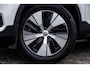 Volvo XC40 1.5 T5 Recharge Inscription Expression | Navigatie | Apple Carplay | Android Auto | Elektrische Achterklep | Lichtmetalen Velgen 18 inch | Parkeersensoren |
