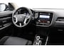 Mitsubishi Outlander 2.4 PHEV Pure | Cruise Control | Navigatie | Carplay | 1500 kg Trekgewicht |