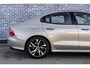Volvo S60 2.0 B3 R-Design | Adaptive cruise control | Navigatie | Apple Carplay / Android Auto | Sportstoelen | Keyless Entry | Elektrische stoelverstelling | Dode hoek detectie BLIS |