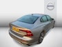 Volvo S60 2.0 B3 R-Design | Navigatie | Apple Carplay | Sportstoelen | Android Auto | Keyless Entry | Elektrisch Verstelbare Stoel