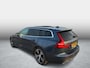 Volvo V60 2.0 B4 Inscription | Panoramadak | Trekhaak | Harman Kardon Audio | Achteruitrijcamera | Lichtmetalen Velgen 19 inch | Standkachel | Lederen Bekleding | Stoelverwarming | Navigatie