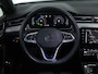 Volkswagen Passat Variant GTE Highline 1.4 TSI 218 PK PHEV | LED Matrix IQ | Leder | Achteruitrijcamera | Navigatie PRO | Side Assist |