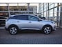 Peugeot 3008 Hybrid | BTW | 180 PK | Adaptieve Cruise Control | Navigatie |