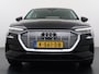 Audi E-tron 55 Quattro 95kWh 408PK Pano-Dak Leer+Verwarmd Trekhaak Luchtvering Adap.Cruise Navi Ecc Stoelverwarming Business edition Plus LED Lmv Elek.Achterklep Privacy Glas Keyless Zwarte Hemel Origineel Nederlandse Auto SOH 89% Trekhaak 1800kg !