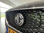 MG MG ZS EV Luxury 45 kWh | 1e-Eigenaar | Leder | Navi | Panoramadak | Apple CarPlay | Camera | Adaptive Cruise Control |