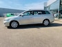 Toyota Avensis Wagon 1.8 VVTi Terran, Airco, NAP, Nieuw APK