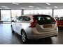 Volvo V60 2.0 T3 Momentum, Nieuwe distributieriem, NAP, APK