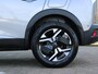 Peugeot 2008 1.2 Hybrid 136 Allure Automaat | Navi / Camera / Climate