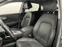 Hyundai Kona Electric EV Premium 64 kWh TREKHAAK | FULL LED | LEDER | NAVIGATIE