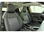 Jeep Avenger 1.2 e-Hybrid 110pk Automaat Summit | Panoramadak | JBL audio | Navigatie | Adapt. Cruise control | Stoelverwarming | Elektrische achterklep | 18" Lichtmetalen velgen