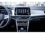Volkswagen T-Roc 1.5 TSI Business+ | LED | Navigatie |Stoel en stuurwielverwarming |Adaptieve cruise control |App-connect |Camera|