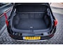 Volkswagen T-Roc 1.5 TSI Business+ | LED | Navigatie |Stoel en stuurwielverwarming |Adaptieve cruise control |App-connect |Camera|