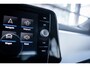 Volkswagen T-Roc 1.5 TSI Business+ | LED | Navigatie |Stoel en stuurwielverwarming |Adaptieve cruise control |App-connect |Camera|