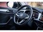 Volkswagen T-Roc 1.5 TSI Business+ | LED | Navigatie |Stoel en stuurwielverwarming |Adaptieve cruise control |App-connect |Camera|