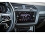 Volkswagen Tiguan 1.5 TSI 150pk R-Line | Panoramadak | Trekhaak | DCC | Head-up Display | Standkachel | Stoelverwarming | 20'' LMV