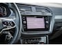 Volkswagen Tiguan 1.5 TSI 150pk R-Line | Panoramadak | Trekhaak | DCC | Head-up Display | Standkachel | Stoelverwarming | 20'' LMV