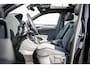 Volkswagen Tiguan 1.5 TSI 150pk R-Line | Panoramadak | Trekhaak | DCC | Head-up Display | Standkachel | Stoelverwarming | 20'' LMV