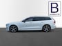 Volvo V60 2.0 T8 AWD R-Design /Pano/Leder/Trekh/Bower&Wilkins audio/