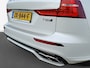 Volvo V60 2.0 T8 AWD R-Design /Pano/Leder/Trekh/Bower&Wilkins audio/