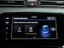 Volkswagen Passat Variant GTE 1.4 TSI 218 PK PHEV Business | LED Matrix IQ | Head-Up | Trekhaak | Side assist | Navigatie PRO |