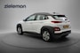 Hyundai Kona Electric Comfort  64 kWh - Carplay, Navi, Cruise, Camera, Trekhaak, SOH 100%