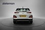 Hyundai Kona Electric Comfort  64 kWh - Carplay, Navi, Cruise, Camera, Trekhaak, SOH 100%