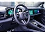 Porsche Macan Turbo 100 kWh / Passenger Display / Panoramadak / 2 D.Km