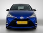 Toyota Yaris 1.5 Hybrid Bi-Tone | Trekhaak tbv Fietsendrager | Dealer Onderhouden | LED | Cruise Control |