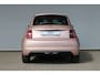 Fiat 500 La Prima | Panoramadak | Lederen bekleding | JBL-audio | 17` lichtmetalen velgen |