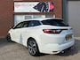 Renault Megane Estate 1.2 TCe Série Signature Exclusiv / Pano / Bose / Navi / Camera