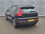 Volvo XC40 Recharge P8 AWD R-Design | Harman Kardon Audio | Achteruitrijcamera | Lichtmetalen Velgen 20 inch | Trekhaak | Stoelverwarming | Navigatie | BLIS | Elektrische Achterklep