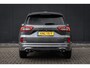 Ford Kuga 2.5 PHEV ST-Line | Electrische trekhaak | 2100kg trekgewicht | Winter-pack | Parkeercamera | LED-verlichting | Keyless | Privcay-glass