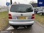 Volkswagen Touran 1.6-16V FSI Athene | AUTOMAAT | Nieuwe Banden | Navigatie | Cruise Control | T