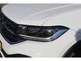 Volkswagen T-Cross 1.0 TSI R-Line binnen & buiten / Digitaal dashboard / Parkeersensoren rondom / Achteruitrijcamera / Adaptive cruise control / Climate control / Navigatie / Apple car play