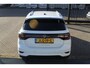 Volkswagen T-Cross 1.0 TSI R-Line binnen & buiten / Digitaal dashboard / Parkeersensoren rondom / Achteruitrijcamera / Adaptive cruise control / Climate control / Navigatie / Apple car play
