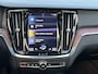 Volvo V60 Cross Country 2.0 B5 AWD Plus | Panoramisch schuif/ kanteldak | Harmen & Kardon | Trekhaak wegklapbaar | LEF verlichting |