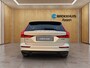Volvo V60 Cross Country 2.0 B5 AWD Plus | Panoramisch schuif/ kanteldak | Harmen & Kardon | Trekhaak wegklapbaar | LEF verlichting |