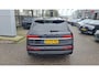 Audi Q7 60 TFSI e quattro Competition 456 PK l Luchtvering l Cruise control l Panoramadak l Stuurverwarming l Elektrisch bedienbare bestuurdersstoel met geheugen l Elektrisch bedienbare trekhaak l Dodehoekdetectie l Bang & Olufsen l Climate control l Navigatie l Apple Carplay / Android Auto l Matrix-led l