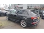 Audi Q7 60 TFSI e quattro Competition 456 PK l Luchtvering l Cruise control l Panoramadak l Stuurverwarming l Elektrisch bedienbare bestuurdersstoel met geheugen l Elektrisch bedienbare trekhaak l Dodehoekdetectie l Bang & Olufsen l Climate control l Navigatie l Apple Carplay / Android Auto l Matrix-led l