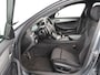 BMW 5-Serie 520i M Sport | Alcantara | Sfeerverlichting | Trekhaak | Navigatie Professional | Full LED | Sportstoelen | Parkeerhulp | Cruise control | Keyless start | Climate control | Bluetooth
