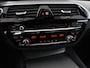 BMW 5-Serie 520i M Sport | Alcantara | Sfeerverlichting | Trekhaak | Navigatie Professional | Full LED | Sportstoelen | Parkeerhulp | Cruise control | Keyless start | Climate control | Bluetooth