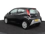 Toyota Aygo 1.0 VVT-i x-play limited | Airco | Parkeercamera | Apple car play - Android auto |