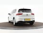 Volkswagen Golf 1.0 eTSI 110pk Life Business · Apple/Android Car Play · Navigatie · Sfeerverlichting · P-Sensoren · 16'' Inch · Garantie t/m 12-01-2028 of 100.000km