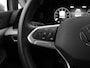Volkswagen Golf 1.0 eTSI 110pk Life Business · Apple/Android Car Play · Navigatie · Sfeerverlichting · P-Sensoren · 16'' Inch · Garantie t/m 12-01-2028 of 100.000km