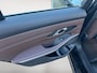 BMW 3-Serie Touring 320e Facelift |  Dealer onderhouden | Blackpack | Virtual cockpit | Camera | ECC | Rest fabrieksgarantie |