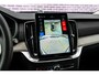 Volvo XC90 2.0 T8 Plug-in hybrid AWD Ultra Dark | Adaptieve Cruise Control | Luchtvering | Trekhaak | Panoramadak | Bowers & Wilkins Audio | Nappa Lederen Bekleding | Stoel-/Stuurverwarming | 360 Parkeercamera | 21" Velgen | Stoelventilatie | Massagefuntie voorstoelen |