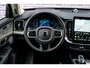 Volvo XC90 2.0 T8 Plug-in hybrid AWD Ultra Dark | Adaptieve Cruise Control | Luchtvering | Trekhaak | Panoramadak | Bowers & Wilkins Audio | Nappa Lederen Bekleding | Stoel-/Stuurverwarming | 360 Parkeercamera | 21" Velgen | Stoelventilatie | Massagefuntie voorstoelen |
