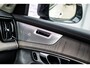 Volvo XC90 2.0 T8 Plug-in hybrid AWD Ultra Dark | Adaptieve Cruise Control | Luchtvering | Trekhaak | Panoramadak | Bowers & Wilkins Audio | Nappa Lederen Bekleding | Stoel-/Stuurverwarming | 360 Parkeercamera | 21" Velgen | Stoelventilatie | Massagefuntie voorstoelen |